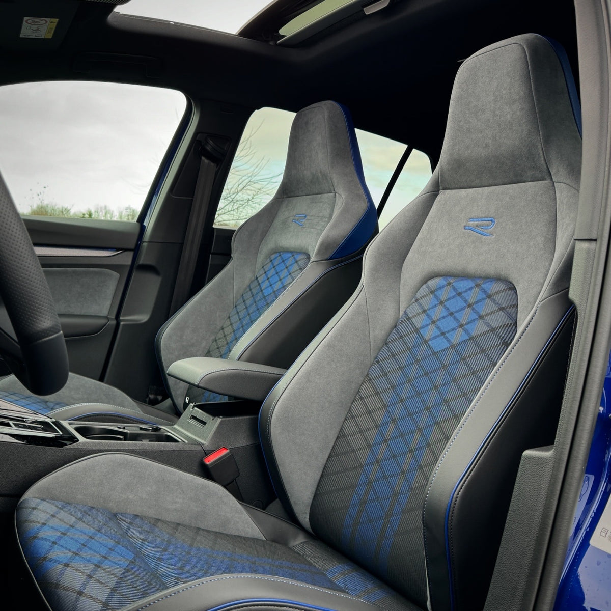 VW Golf R Facelift BlackEdition