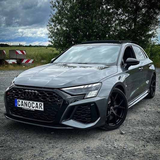 Audi RS3 Sportback Grau