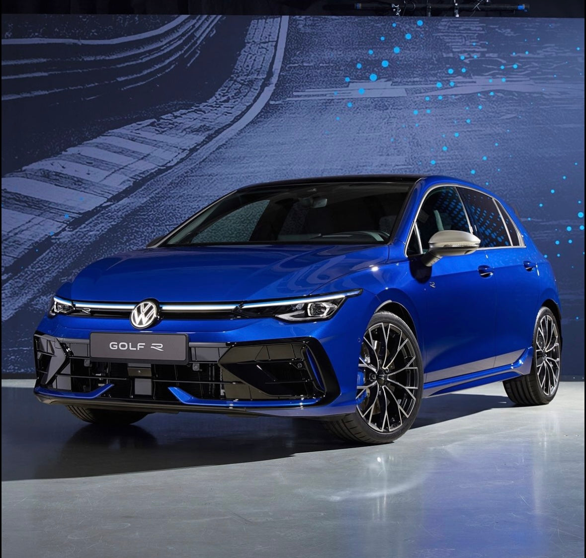 VW Golf 8 R Facelift BlackEdition