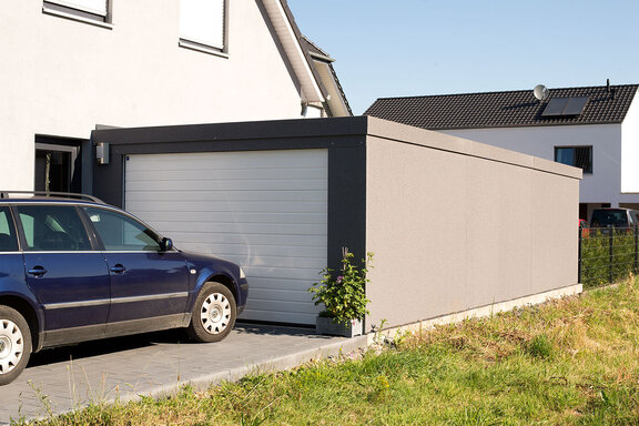 Iso-Einzelgarage_mit_Aussenputz__2.jpg